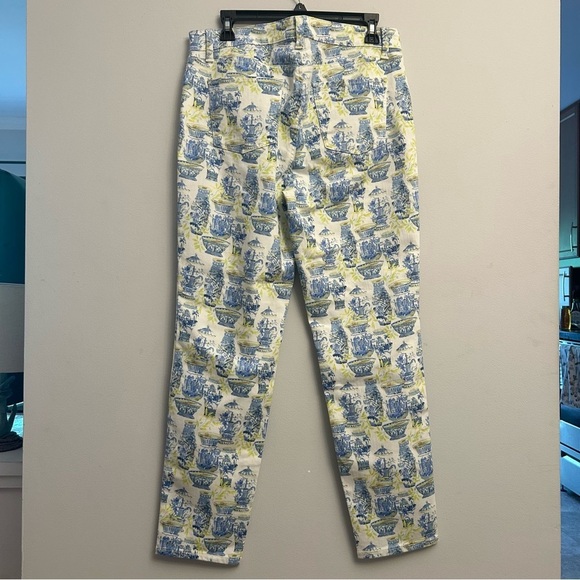 Talbots Slim Ankle Jeans Size 10 Blue White Green Watercolor Vases - Picture 3 of 11